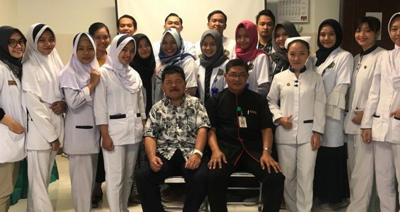 INTER PROFFESIONAL EDUCATION (IPE) DOKTER MUDA FK UMS HOMEBASED PONOROGO