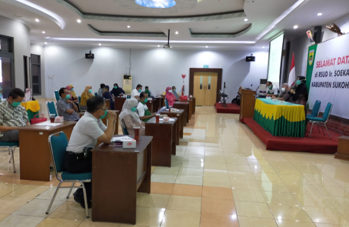 RAPAT KOORDINASI PERSIAPAN PENDIDIKAN KLINIK FK UMS MASA TRANSISI COVID-19 RSUD KABUPATEN